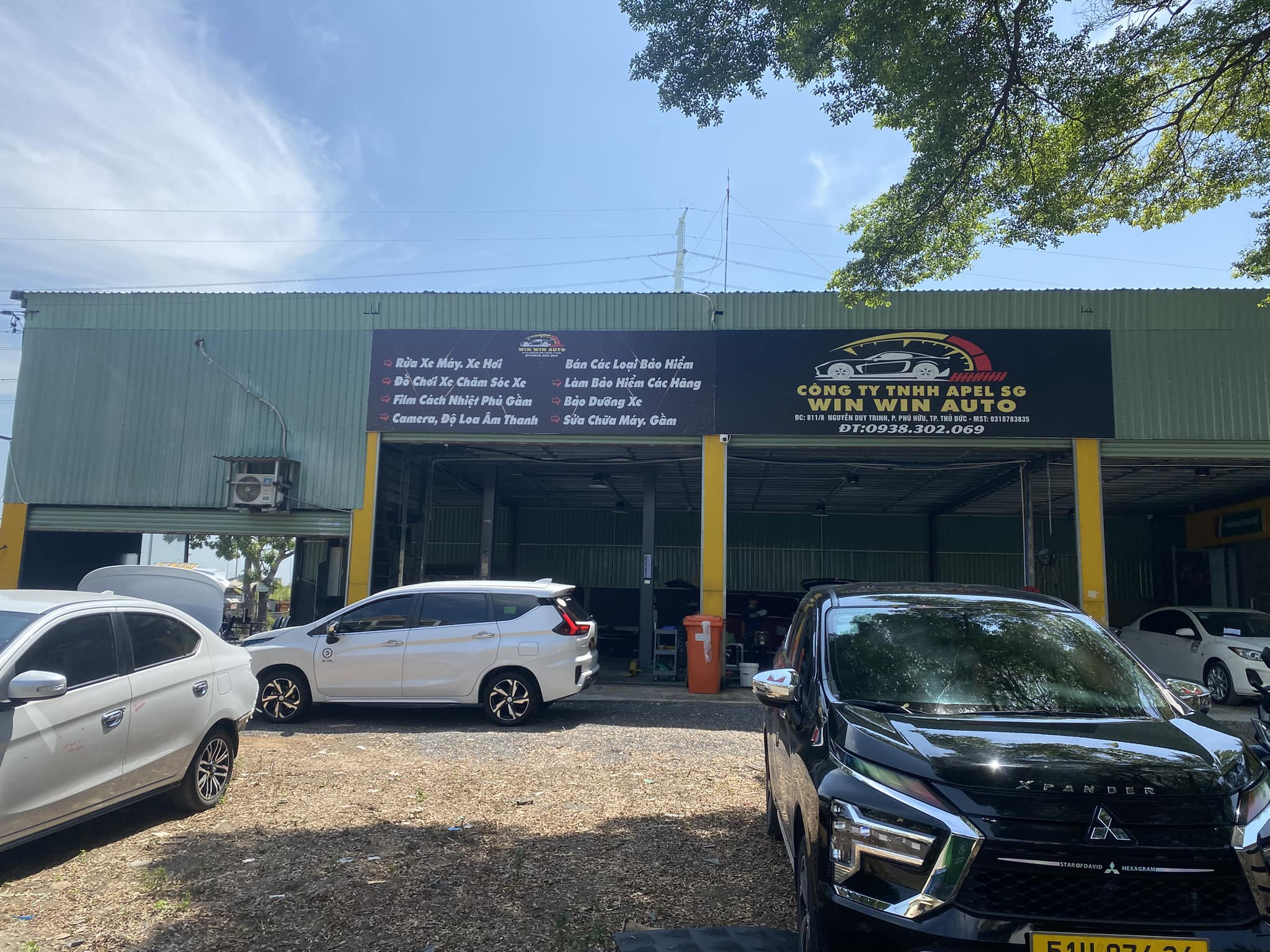 Garage Image 5
